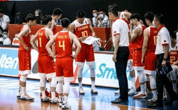 明日湖人客战森林狼：雷迪什大概率出战詹姆斯浓眉出战成疑明日NBA常规赛，湖人客场挑战森林狼。